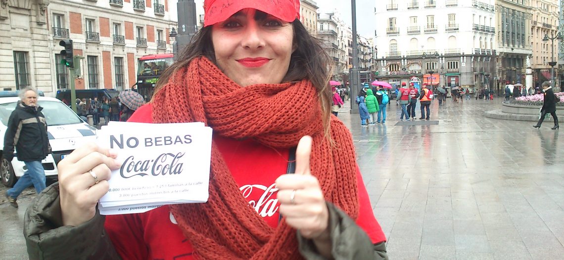 Mujer hermosa es la que lucha: No a los despidos y cierres en Coca Cola