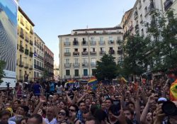 Cifuentes amplía la Ley de identidad de género sin escuchar a las asociaciones LGTBI
