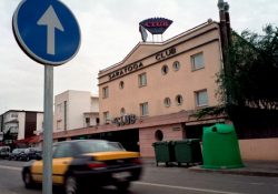 Reducen penas a policías implicados en el caso de los macroburdeles ‘Riviera y Saratoga’