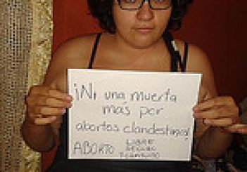 Campaña por el derecho al aborto libre, seguro y gratuito