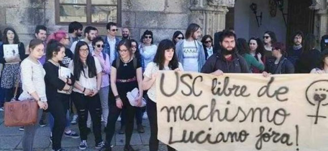 Alumnas sancionadas por protestar contra el machismo de un docente