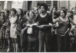 La revuelta femenina televisada